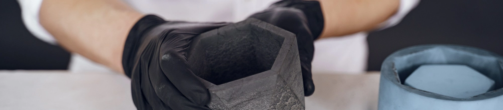 إمدادات الخرسانة والأسمنت